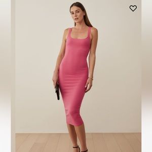 Reformation Sully Dress, size Large. Perfect Barbie pink.